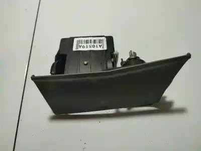 Pezzo di ricambio per auto di seconda mano portacenere per opel astra h (a04) 1.9 cdti (l48) riferimenti oem iam 1313328