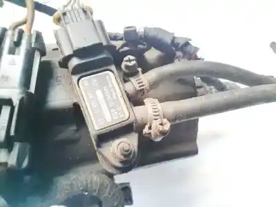 Pezzo di ricambio per auto di seconda mano sensore di pressione per opel astra h (a04) 1.9 cdti (l48) riferimenti oem iam 0281002184