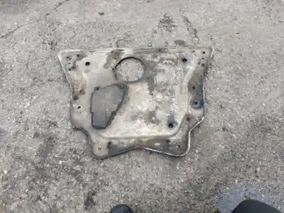 Pezzo di ricambio per auto di seconda mano copertura skid per bmw x6 (e71, e72) xdrive 30 d riferimenti oem iam 6785568a01