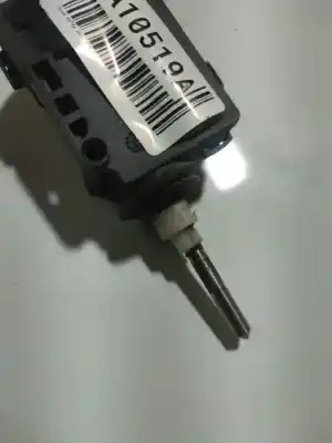 Pièce détachée automobile d'occasion couvercle extérieur du moteur carburant pour opel astra h (a04) 1.9 cdti (l48) références oem iam 1036430036418  1036 430036418