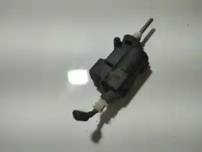 Pièce détachée automobile d'occasion couvercle extérieur du moteur carburant pour opel astra h (a04) 1.9 cdti (l48) références oem iam 1036430036418  1036 430036418