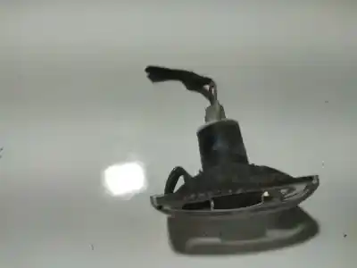 Pezzo di ricambio per auto di seconda mano Lampada Laterale Destra per OPEL ASTRA H (A04) 1.9 CDTI (L48) Riferimenti OEM IAM GM13228580  GM13-228-580, 13-228-581, 13228581