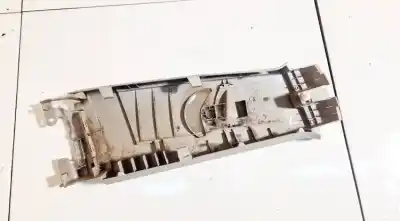 Second-hand car spare part plastics for toyota auris (_e15_) 2.0 d-4d (ade150_) oem iam references 7302412010  73024-12010