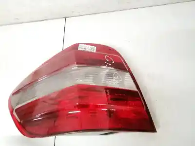 Pezzo di ricambio per auto di seconda mano LAMPADA POSTERIORE SINISTRA per MERCEDES-BENZ ML, W164 2005.06 - 2009.07 ML 320 CDI 4-MATIC (164.122) 165KW 2005.07 - 2009.07 Riferimenti OEM IAM A1649061100  