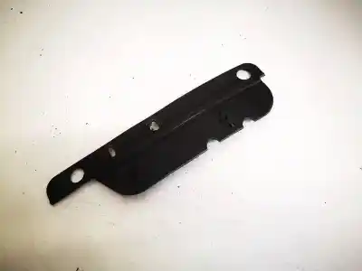 Pezzo di ricambio per auto di seconda mano plastica per bmw 3 (e30) m3 2.3 riferimenti oem iam 13287642  