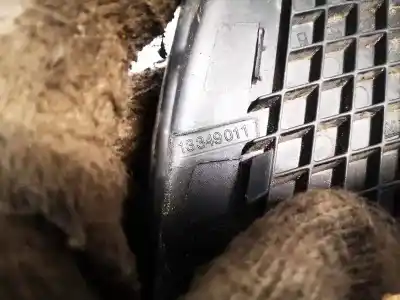 Pezzo di ricambio per auto di seconda mano plastica per bmw 3 (e30) m3 2.3 riferimenti oem iam 13349011  