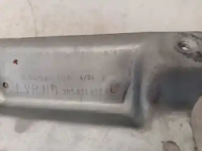 Pezzo di ricambio per auto di seconda mano plastica per ford taurus (p5_) 3.0 24v riferimenti oem iam 3b5858688  3b5 858 688