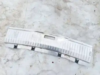 Pezzo di ricambio per auto di seconda mano plastiche per opel astra h (a04) 1.9 cdti (l48) riferimenti oem iam 13213589