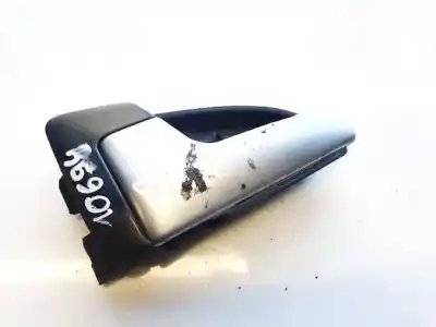 Second-hand car spare part interior left front handle for kia cee'd fastback (ed) 1.6 crdi 115 oem iam references 826111h000  82611-1h000