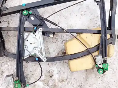 Second-hand car spare part driver left window regulator for audi a4 avant (b5) 1.8 oem iam references 8d0837397c