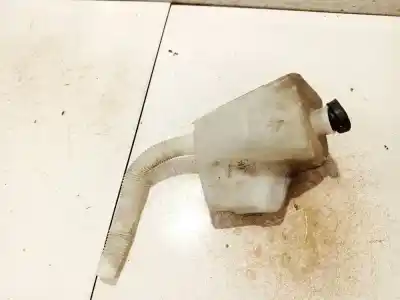 Pièce détachée automobile d'occasion réservoir de lave-glace pour volvo v50 (545) 2.0 d références oem iam 3m5117618ae