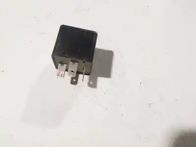 Peça sobressalente para automóvel em segunda mão relé para automóvel por audi 80 b4 sedán (8c2) 1.9 tdi referências oem iam 899573