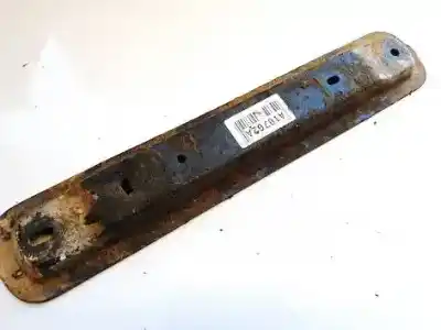 Second-hand car spare part engine support for citroen c5 iii (rd_) 2.0 hdi (rdrhda) oem iam references 