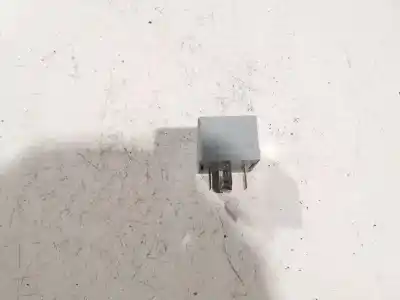 Second-hand car spare part relay for skoda superb ii (3t4) 1.9 tdi oem iam references 141951253b