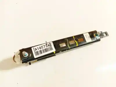 Gebrauchtes Autoersatzteil gürtelhaken vorn links zum opel zafira / zafira family b (a05) 1.9 cdti (m75) oem-iam-referenzen 13166032