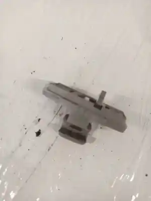 Peça sobressalente para automóvel em segunda mão plásticos por opel kadett e fastback (t85) 1.4 s (c08, c48, d08, d48) referências oem iam 3d0857561d