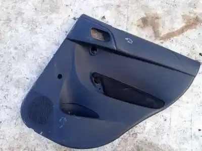 Peça sobressalente para automóvel em segunda mão forra / revestimento da porta traseira direita por citroen c3 ii (sc_) 1.4 hdi 70 (sc8hzc, sc8hr0, sc8hp4) referências oem iam 96866532zd