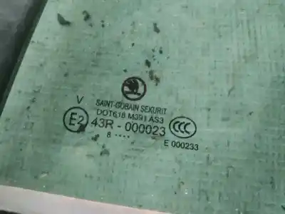 Second-hand car spare part left rear triangle quarter glass for skoda superb ii (3t4) 1.9 tdi oem iam references as3  