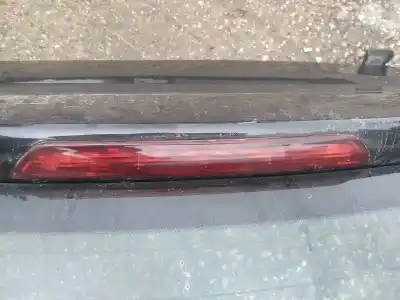 Peça sobressalente para automóvel em segunda mão farolim de travão central por citroen c3 ii (sc_) 1.4 hdi 70 (sc8hzc, sc8hr0, sc8hp4) referências oem iam 