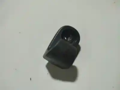 Автозапчасти б/у пластик за toyota avensis (_t25_) 2.0 d-4d (adt250_) ссылки oem iam 85010b