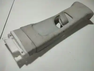 Peça sobressalente para automóvel em segunda mão plásticos por toyota avensis (_t25_) 2.2 d-cat (adt251_) referências oem iam 73235505010