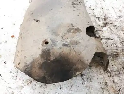 Pezzo di ricambio per auto di seconda mano plastica per audi a6 avant (c4) 2.5 tdi riferimenti oem iam   