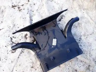 Peça sobressalente para automóvel em segunda mão plásticos por toyota corolla verso (zer_, zze12_, r1_) 2.2 d-4d (aur10_) referências oem iam 559510f010