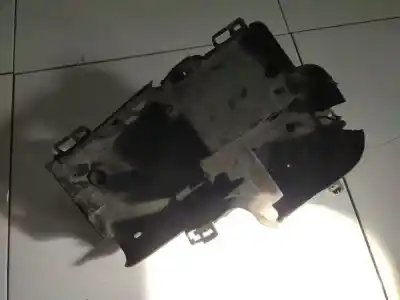 Second-hand car spare part medium for citroen c5 iii (rd_) 2.0 hdi (rdrhda) oem iam references   