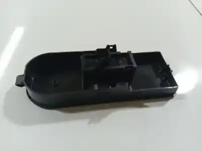 Pezzo di ricambio per auto di seconda mano interruttore alzacristalli anteriore sinistro per opel astra h (a04) 1.9 cdti (l48) riferimenti oem iam lk03459160  lk03459160, lk03459185, hzc101972670
