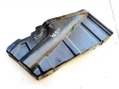 Pezzo di ricambio per auto di seconda mano plastica per kia cee'd fastback (ed) 1.6 crdi 115 riferimenti oem iam 291202h050  29120-2h050