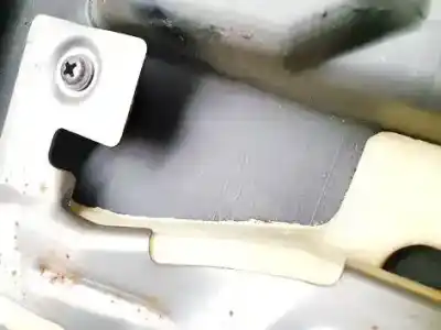 Pezzo di ricambio per auto di seconda mano plastica per kia cee'd fastback (ed) 1.6 crdi 115 riferimenti oem iam   