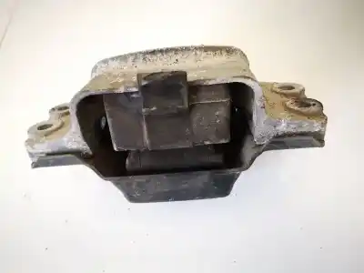 Second-hand car spare part engine support for opel kadett e fastback (t85) 1.4 s (c08, c48, d08, d48) oem iam references 3c0199555  