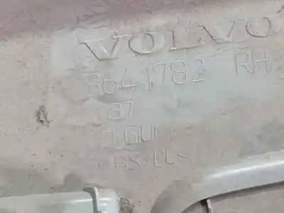 Pezzo di ricambio per auto di seconda mano plastica per volvo v50 (545) 1.6 d riferimenti oem iam 8641782  8641782