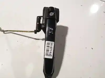 Peça sobressalente para automóvel em segunda mão puxador exterior dianteiro esquerdo por toyota avensis (_t25_) 2.2 d-cat (adt251_) referências oem iam 