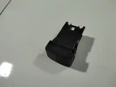 Автозапчасти б/у пластики за mazda 6 hatchback (gg) 2.0 di (gg14) ссылки oem iam 759170  759170