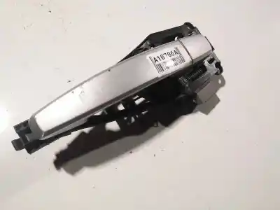 Pièce détachée automobile d'occasion poignée de porte avant droite pour opel astra h (a04) 1.7 cdti (l48) références oem iam 