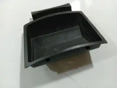 Pezzo di ricambio per auto di seconda mano plastica per volvo v50 (545) 1.6 d riferimenti oem iam 8687478  8687478