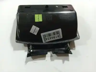 Pezzo di ricambio per auto di seconda mano plastica per volvo v50 (545) 1.6 d riferimenti oem iam 8687478  8687478