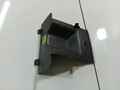 Pezzo di ricambio per auto di seconda mano plastica per volvo v50 (545) 1.6 d riferimenti oem iam 08686027  08686027, p e-md20, pemd20