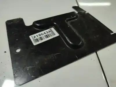 Pezzo di ricambio per auto di seconda mano plastica per opel combo 1.7 16v cdti riferimenti oem iam 1397  1397