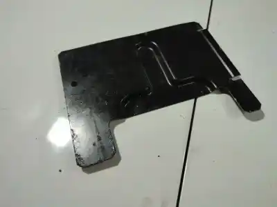 Pezzo di ricambio per auto di seconda mano plastica per opel combo 1.7 16v cdti riferimenti oem iam 1397  1397