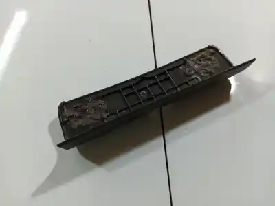 Pezzo di ricambio per auto di seconda mano plastica per volvo v50 (545) 1.6 d riferimenti oem iam 08663510  08663510