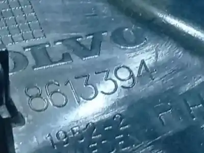 Pezzo di ricambio per auto di seconda mano plastica per volvo v50 (545) 1.6 d riferimenti oem iam 8613394  8613394