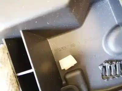 Автозапчастина б/у передні молдинги для peugeot 207/207+ (wa_, wc_) 1.4 hdi посилання на oem iam 9650082677  