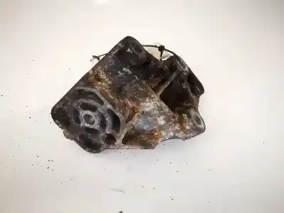 Second-hand car spare part engine support for audi coupe b2 (81, 855, 856) 2.3 quattro oem iam references 86341232  8634123-2