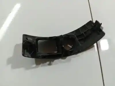 Pezzo di ricambio per auto di seconda mano plastica per volvo v50 (545) 1.6 d riferimenti oem iam 8686026  8686026