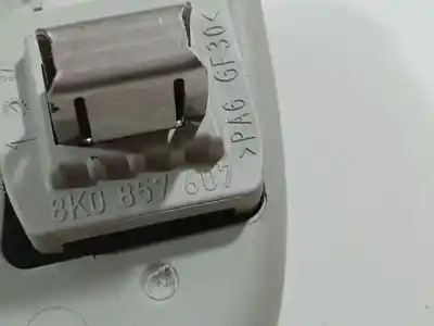 Pezzo di ricambio per auto di seconda mano maniglia a soffitto per skoda superb ii (3t4) 1.9 tdi riferimenti oem iam 8k0857607  8k0 857 607