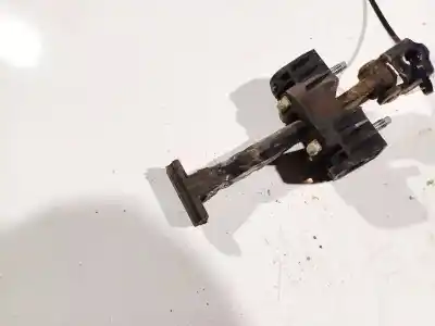Pezzo di ricambio per auto di seconda mano cerniera per opel astra h (a04) 1.7 cdti (l48) riferimenti oem iam   