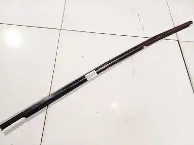 Peça sobressalente para automóvel em segunda mão plásticos por toyota avensis (_t25_) 2.2 d-cat (adt251_) referências oem iam 