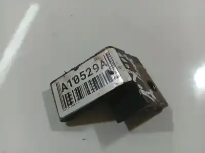 Peça sobressalente para automóvel em segunda mão esticador de porta por audi a2 (8z0) 1.4 tdi referências oem iam 8z0831401a